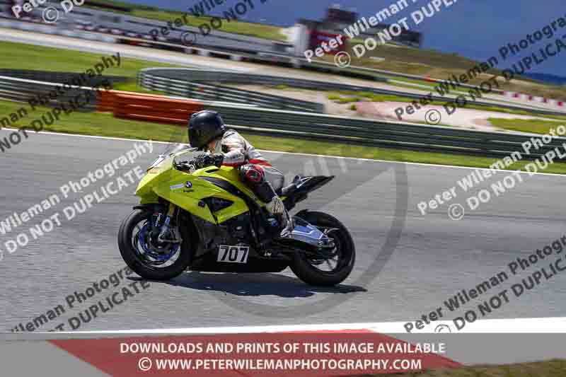cadwell no limits trackday;cadwell park;cadwell park photographs;cadwell trackday photographs;enduro digital images;event digital images;eventdigitalimages;navarra;no limits trackdays;peter wileman photography;racing digital images;trackday digital images;trackday photos